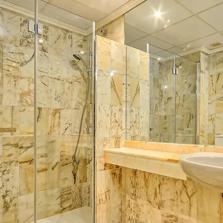 Awesome In With 3 Bedrooms, Wifi And Outdoor Swimming Pool Apartment Santa Pola